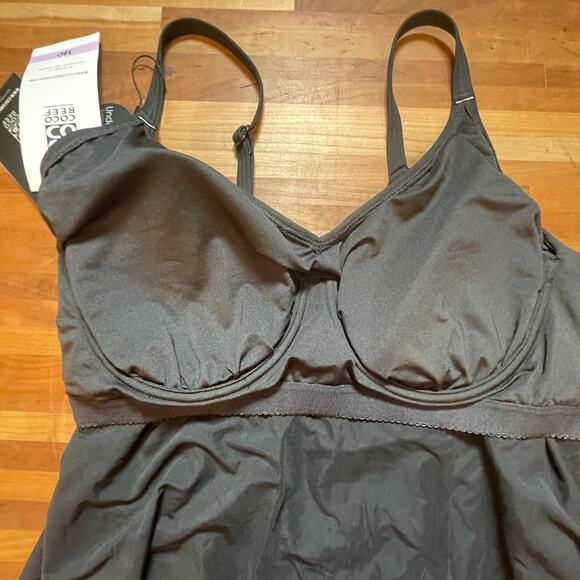 Coco Reef Women's Flourish Underwire Bra-Sized Tankini Top - Black 38D - Picture 3 of 10